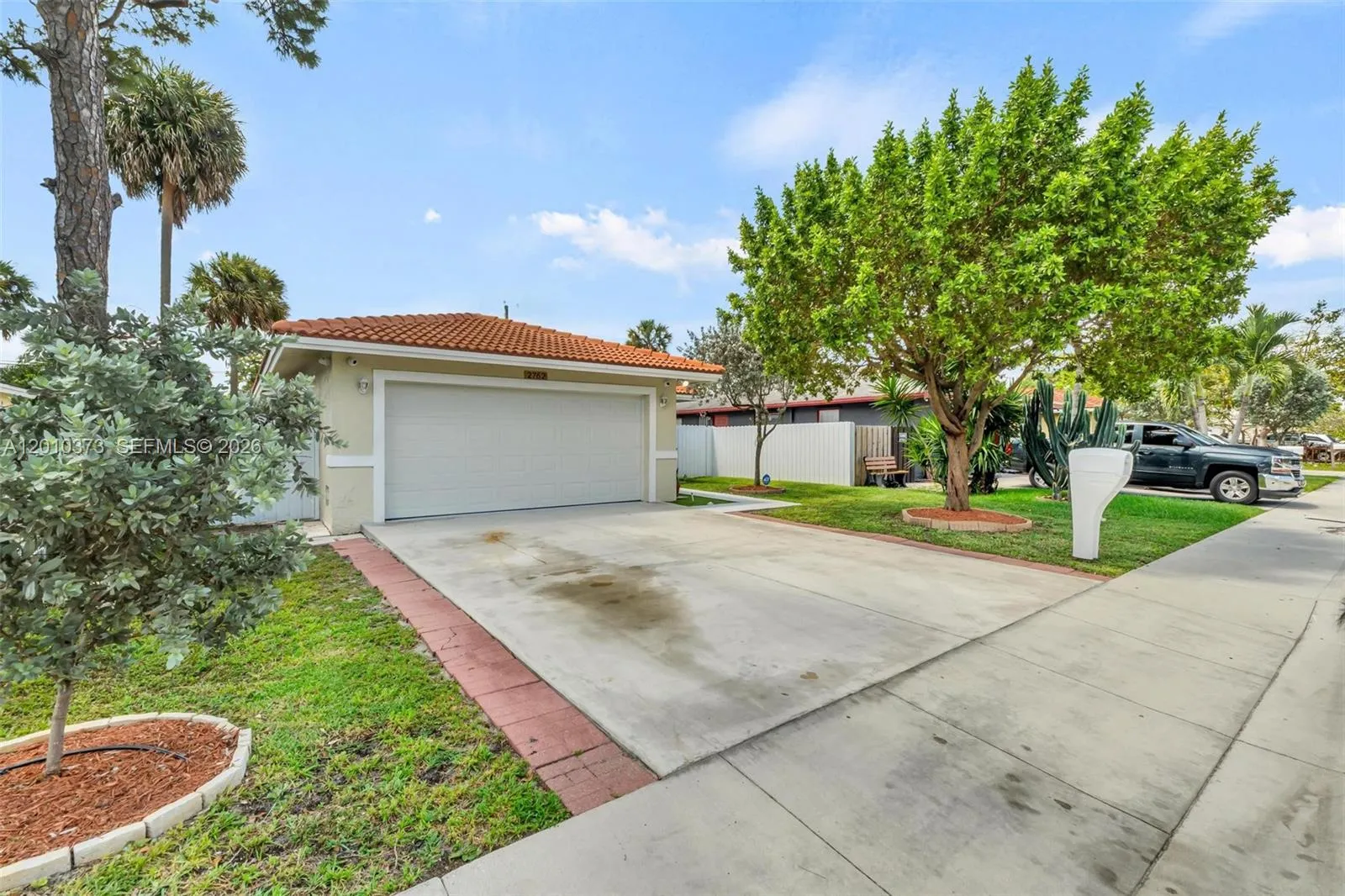 2762 NW 9th Ct, Fort Lauderdale FL 33311
