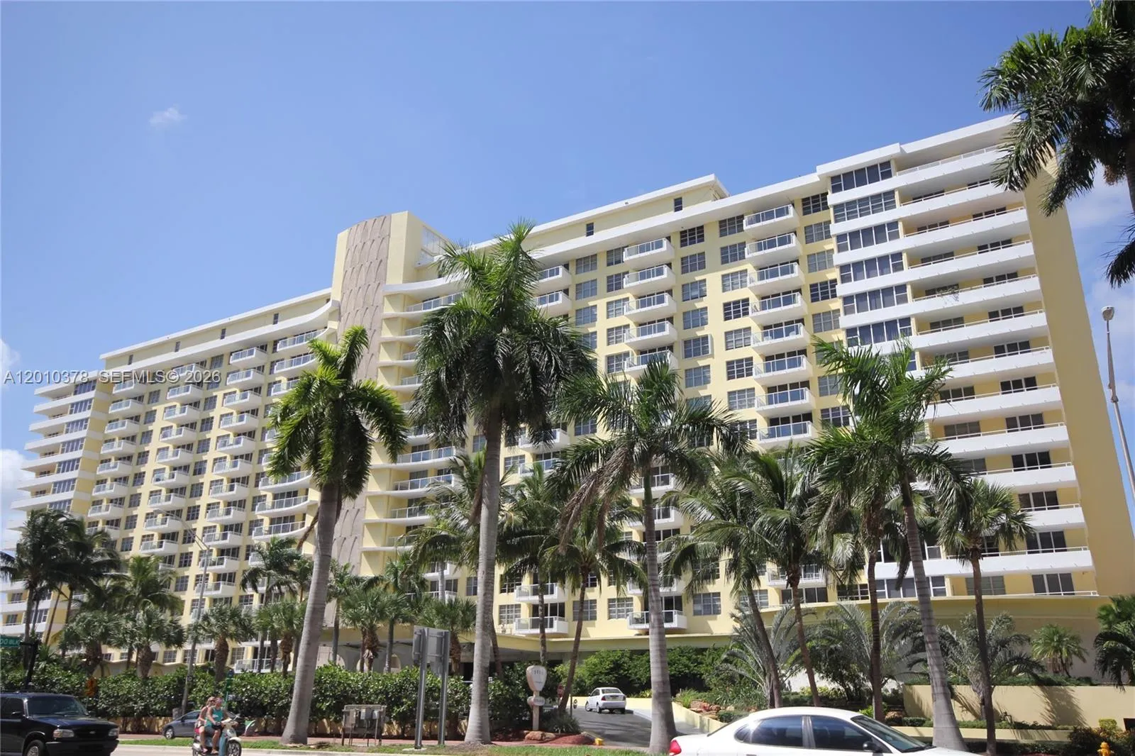 5600 Collins Ave # 9E, Miami Beach FL 33140