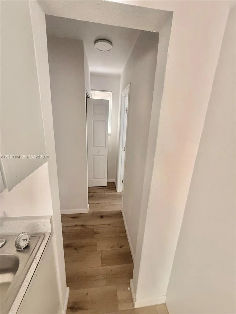1903 Thomas St # 6, Hollywood FL 33020