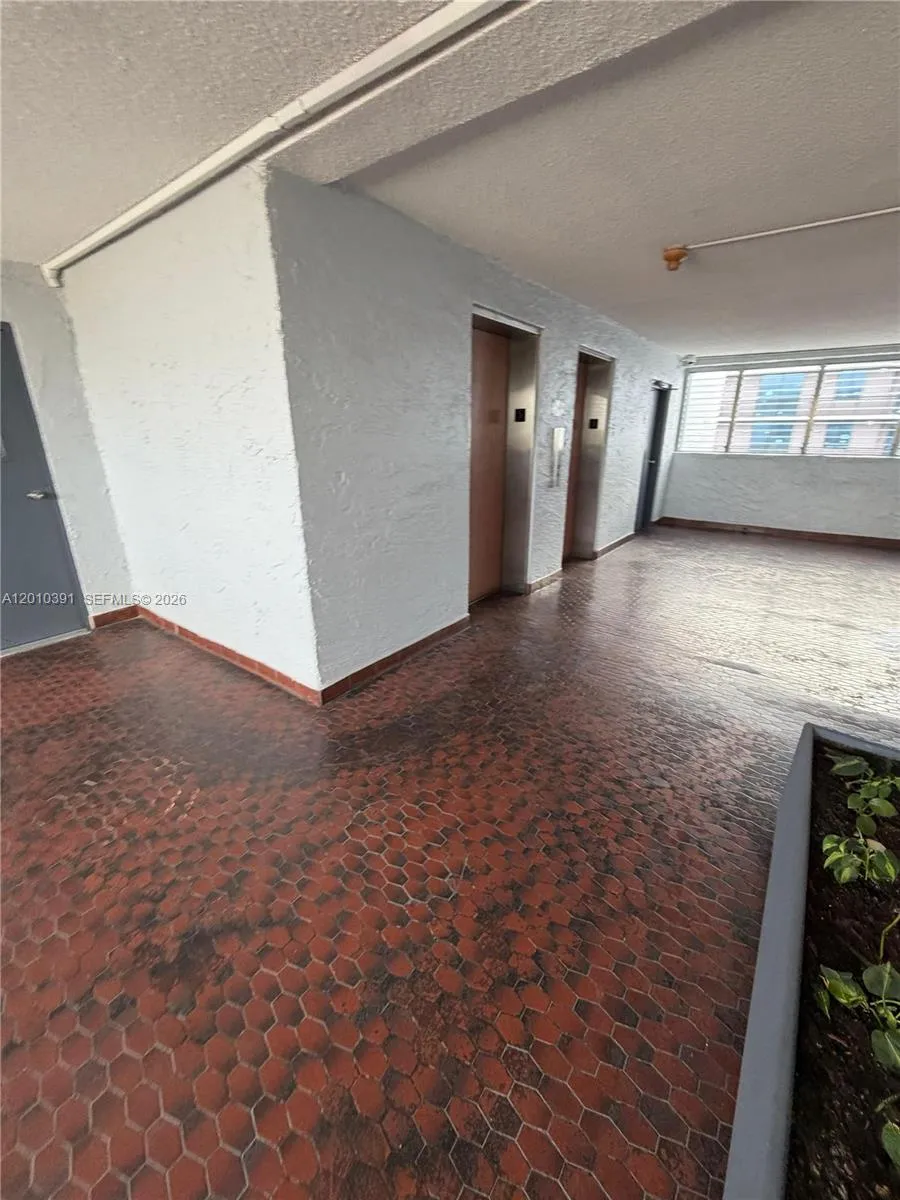 750 NW 43rd Ave # 412, Miami FL 33126