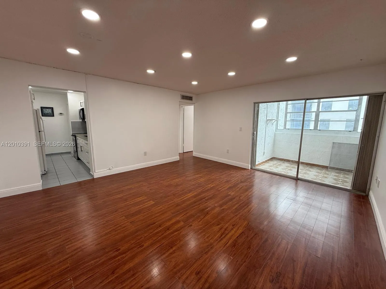 750 NW 43rd Ave # 412, Miami FL 33126