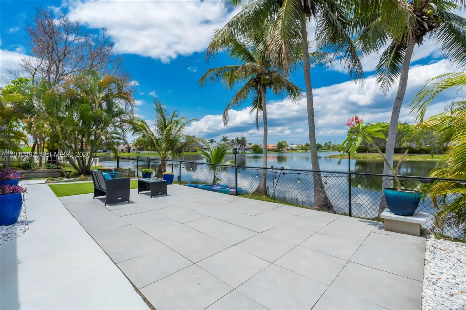 214 SW 180th Ave, Pembroke Pines FL 33029