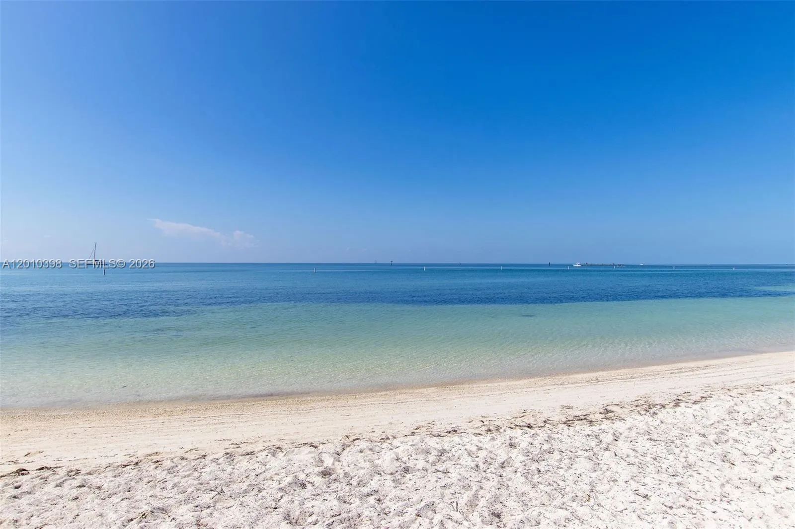 320 Calzada De Bougainville, Marathon FL 33050