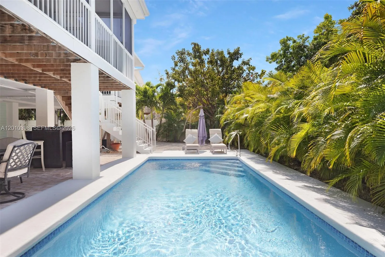 320 Calzada De Bougainville, Marathon FL 33050