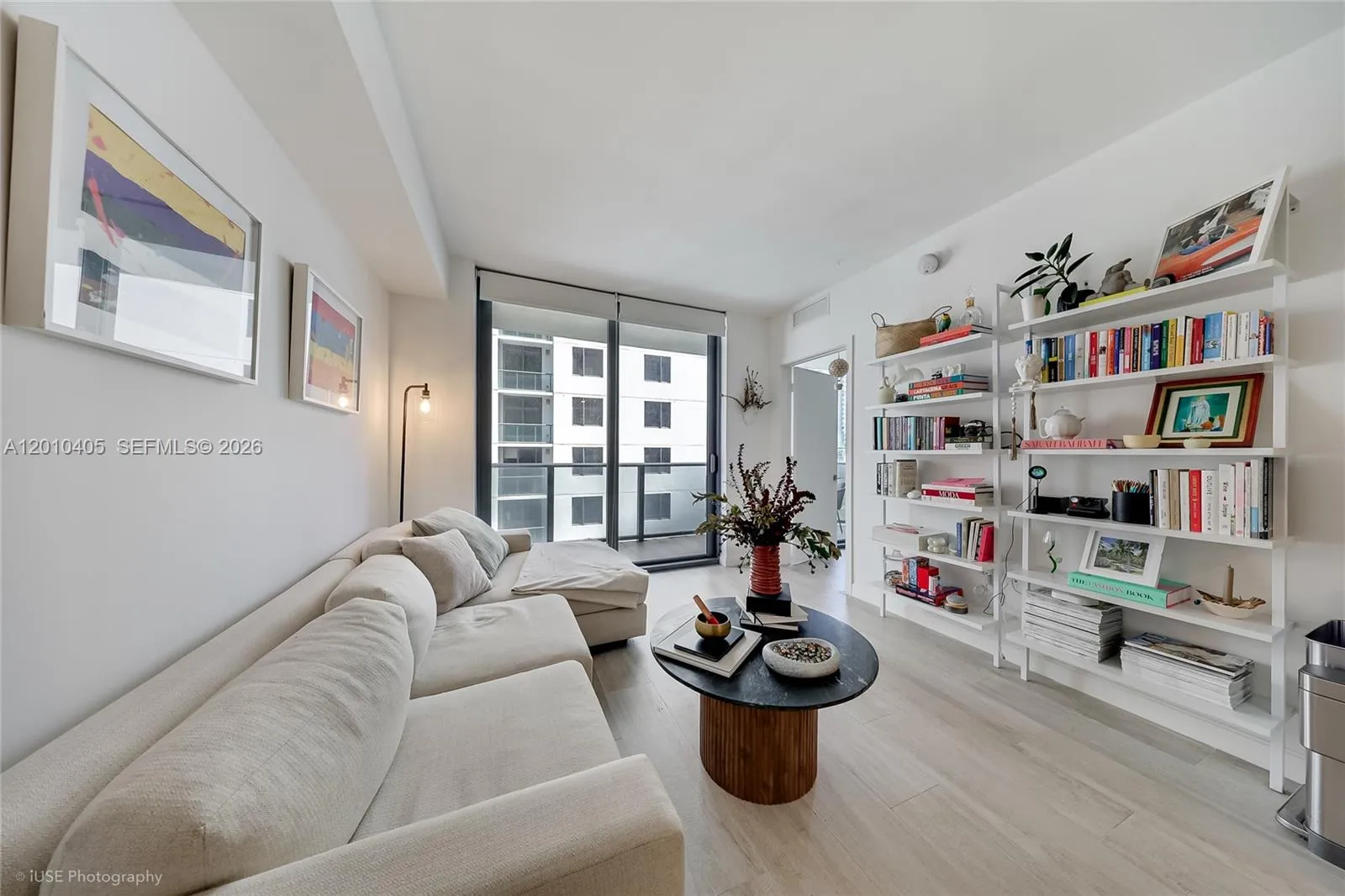 55 SW 9th St # 2109, Miami FL 33130