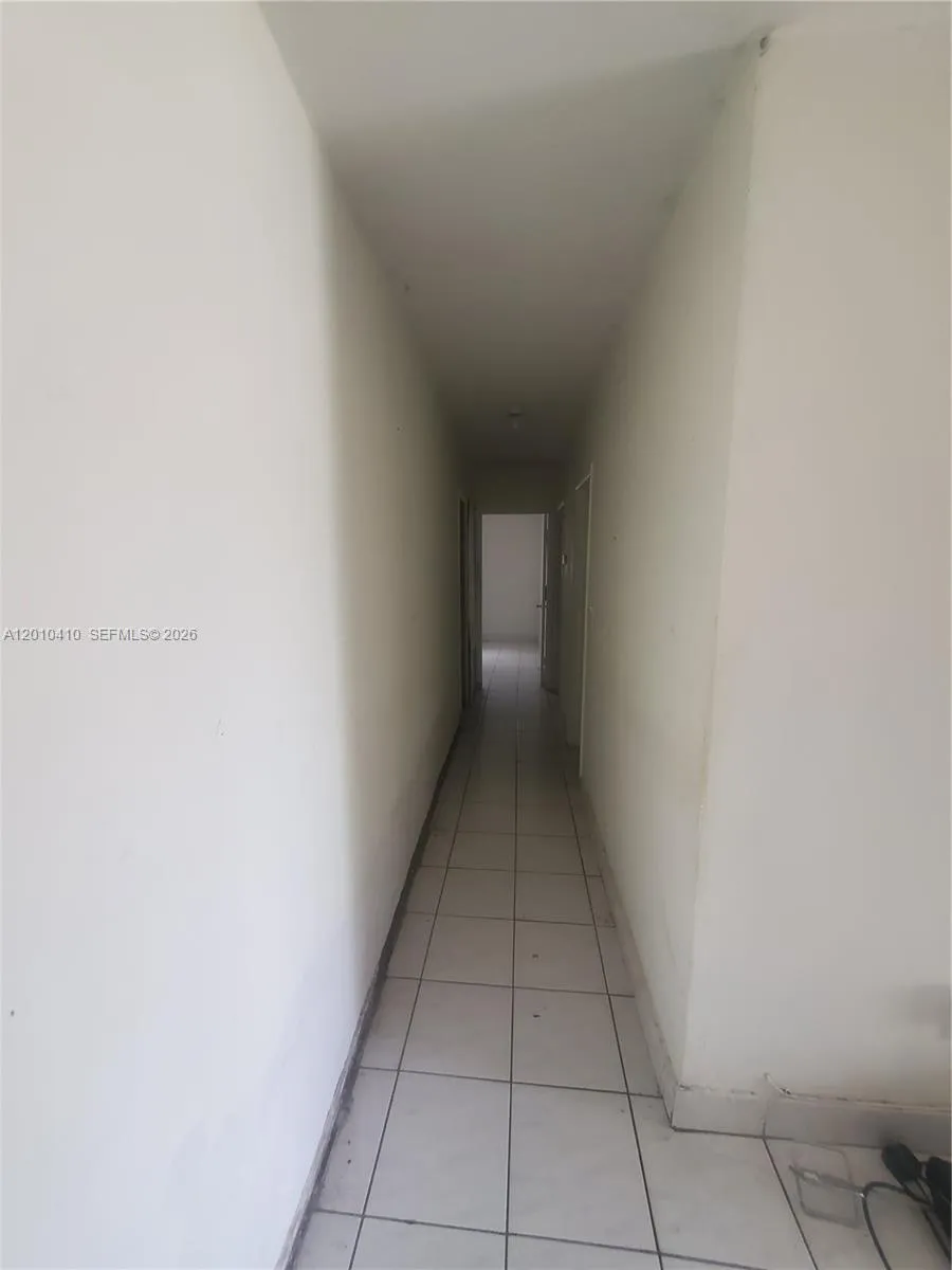 12445 SW 185th Ter, Miami FL 33177