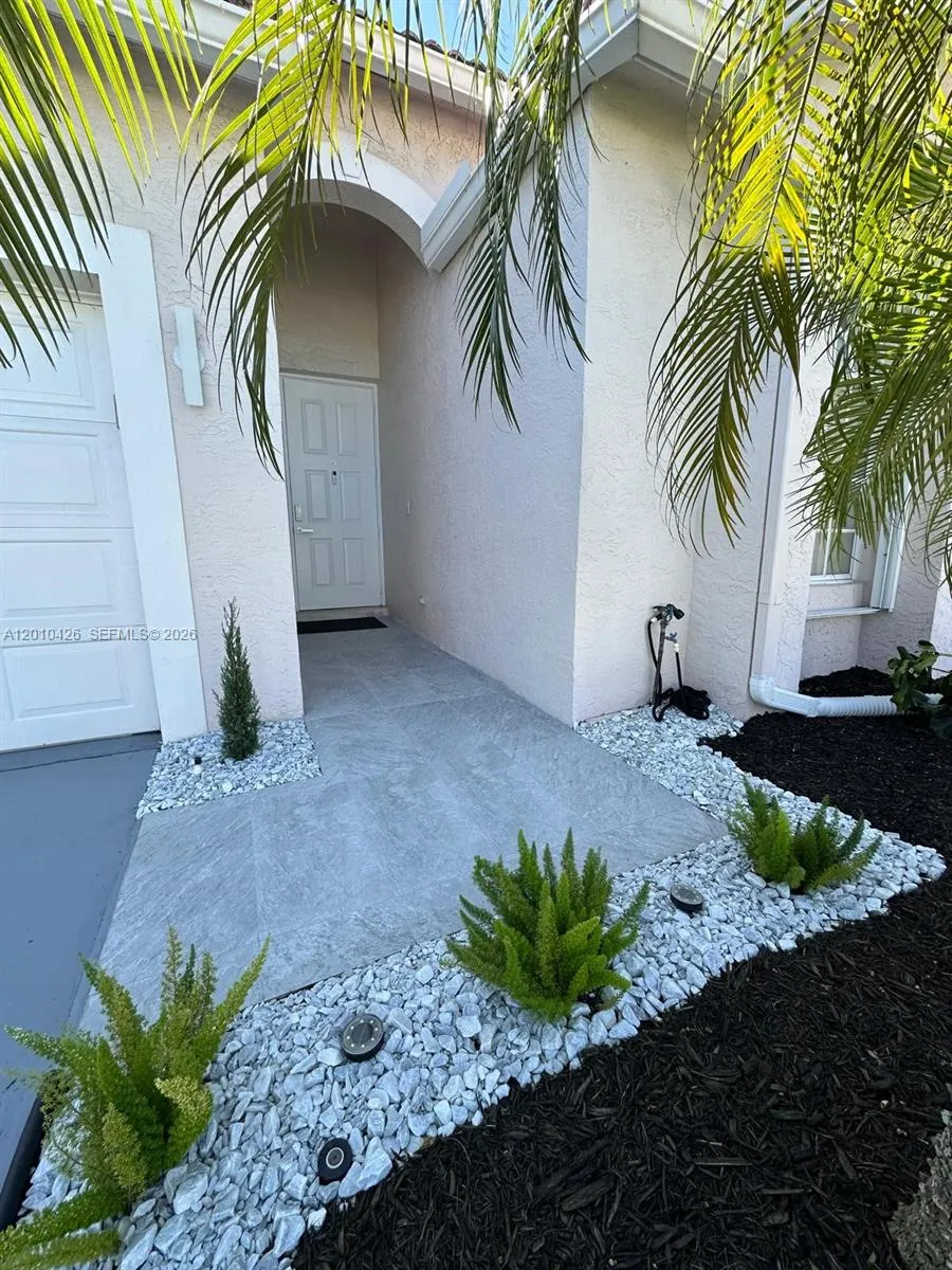 10809 Madison Dr, Boynton Beach FL 33437