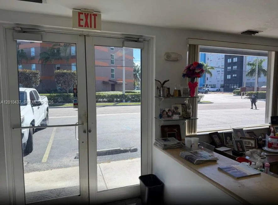 10 NE 3rd St, Florida City FL 33034