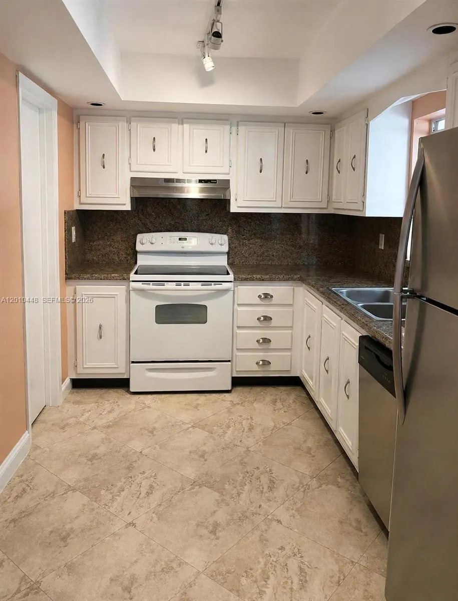 1601 N K St, Lake Worth FL 33460