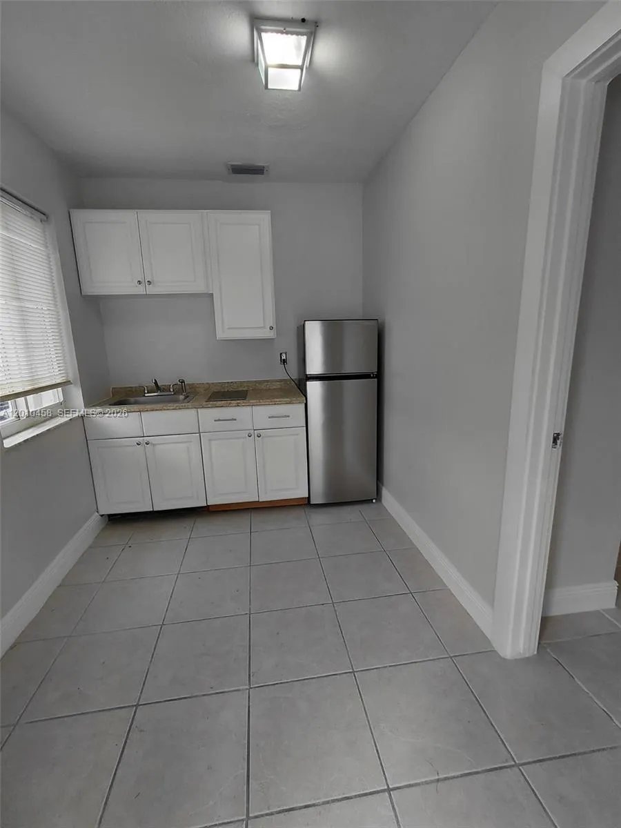 7555 SW 28th St Rd, Miami FL 33155