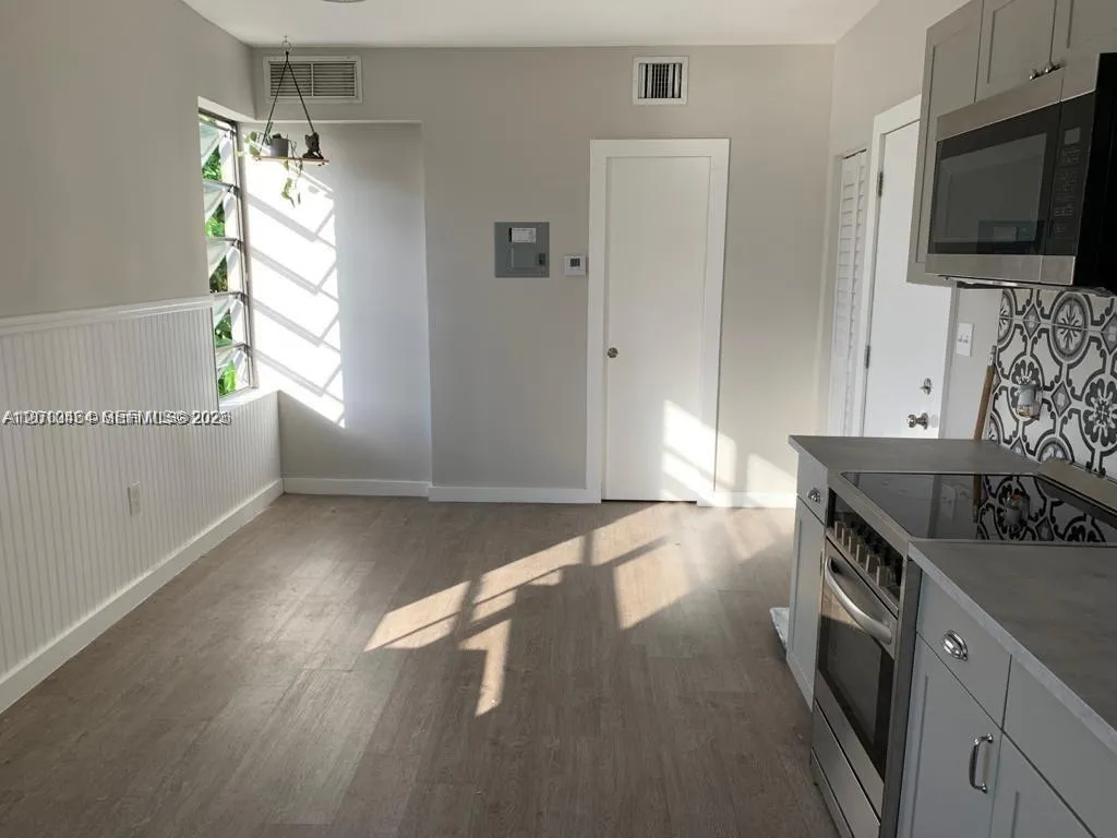 2932 NW 16th Ave # 4A, Miami FL 33142
