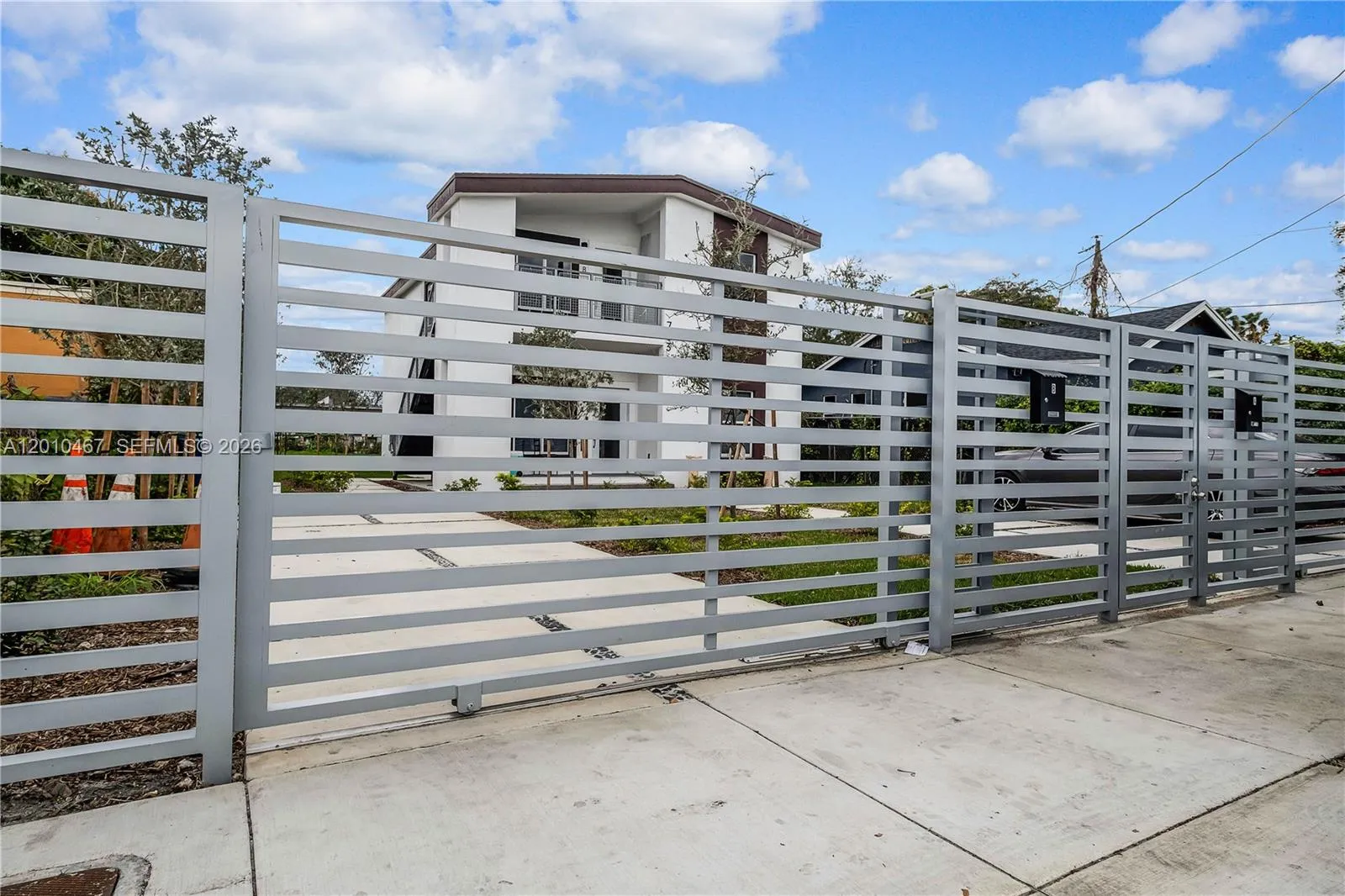 763 NW 80th St # B, Miami FL 33150