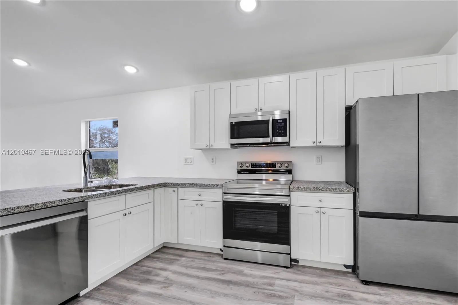 763 NW 80th St # B, Miami FL 33150