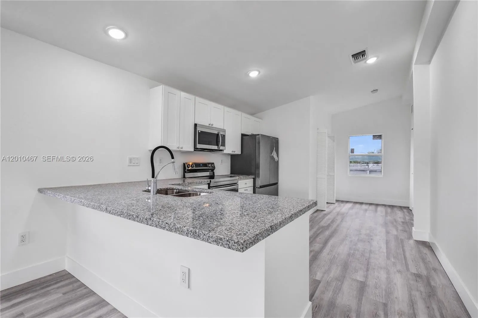 763 NW 80th St # B, Miami FL 33150