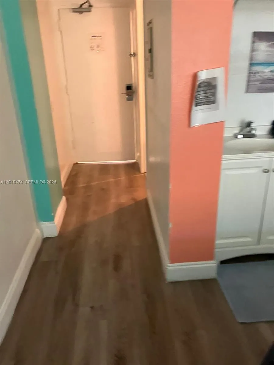 1909 S Atlantic Ave # 804, Daytona FL 33118