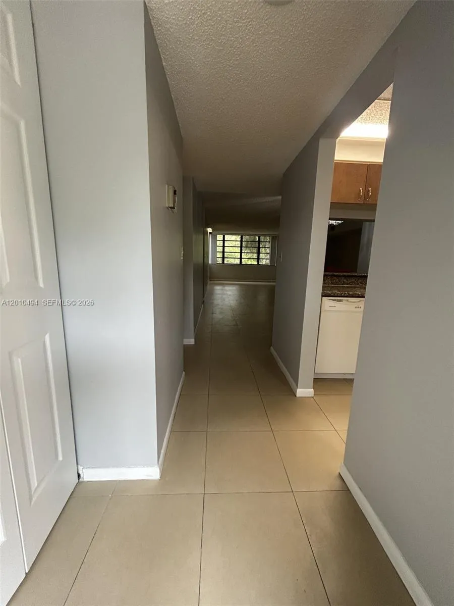 3100 NW 42 Ave # D203, Coconut Creek FL 33066