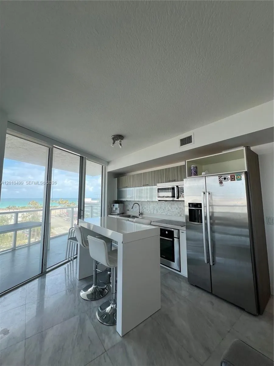 6700 Indian Creek Dr # 701, Miami Beach FL 33141