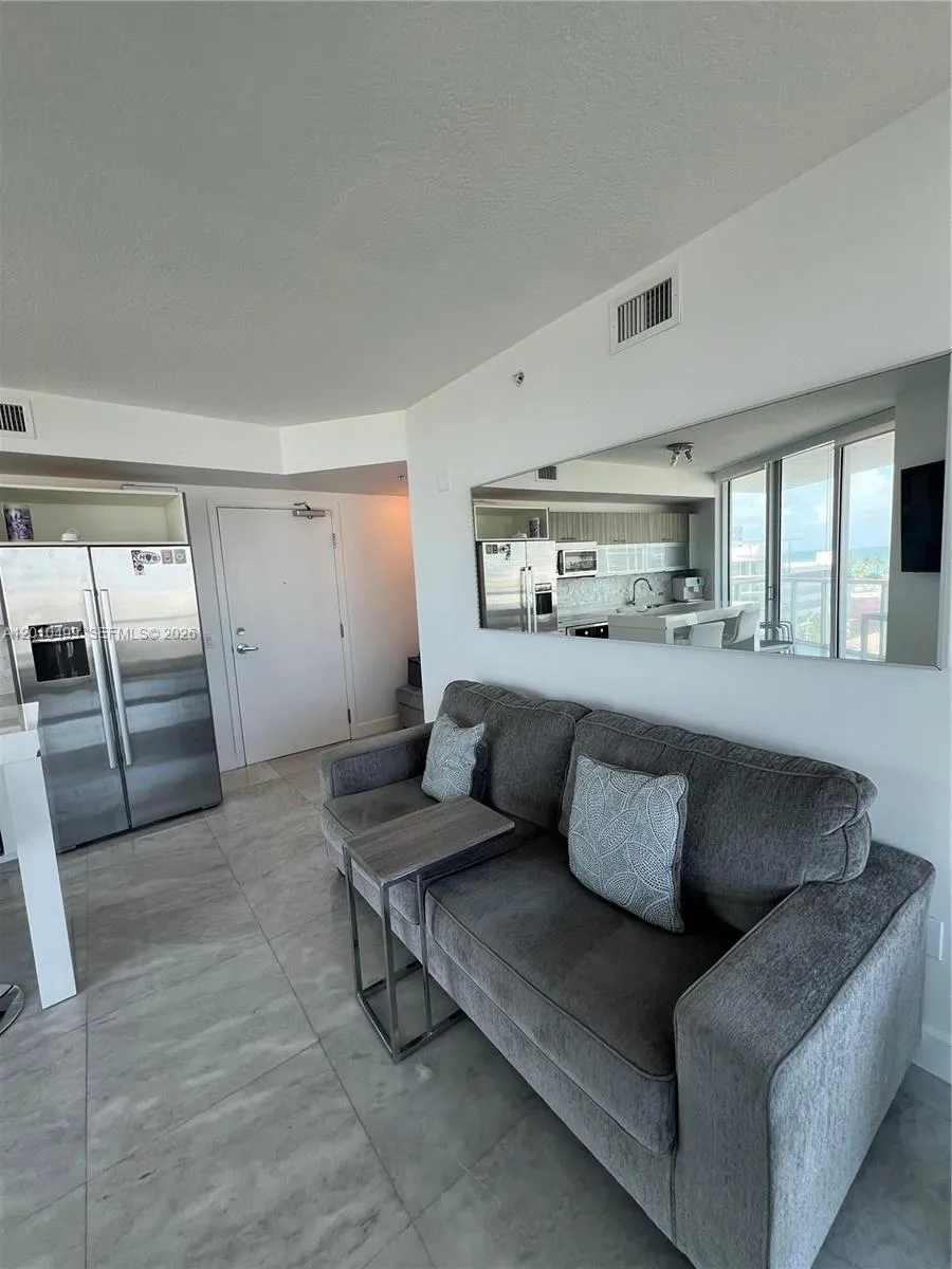 6700 Indian Creek Dr # 701, Miami Beach FL 33141