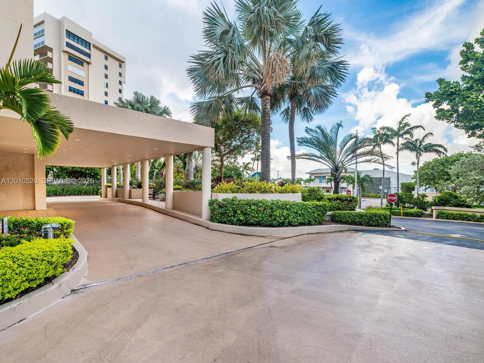 5000 N Ocean Blvd # 506, Lauderdale By The Sea FL 33308