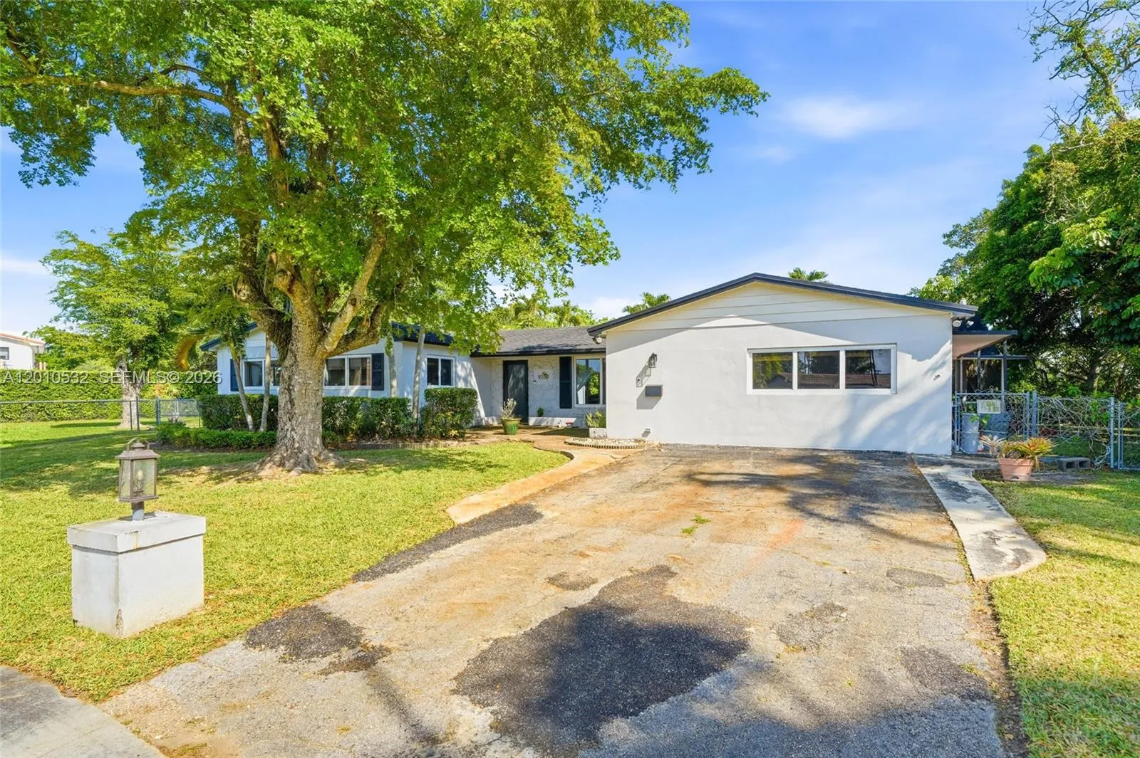 9331 SW 104th Ct, Miami FL 33176