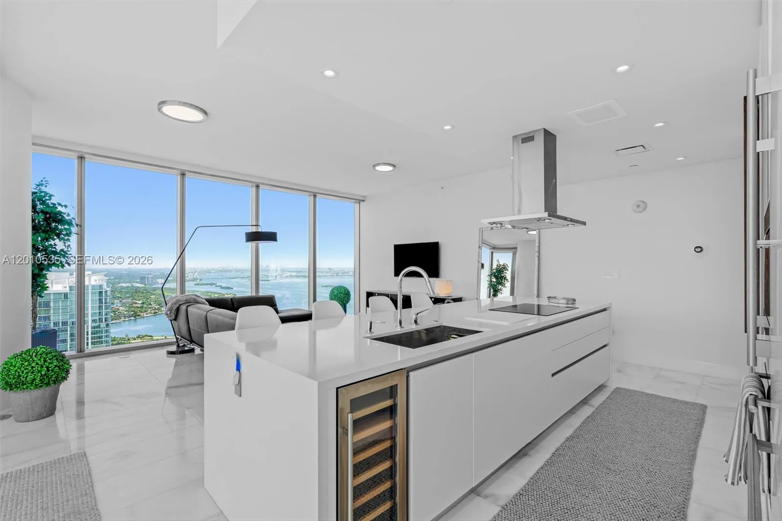 700 NE 26th Terrace # 5606, Miami FL 33137