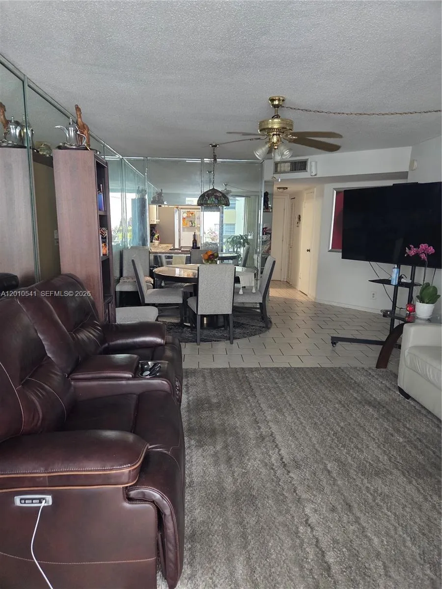 1817 S Ocean Dr # 325, Hallandale Beach FL 33009