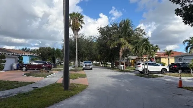 774 NW 16th Pl, Pompano Beach FL 33060