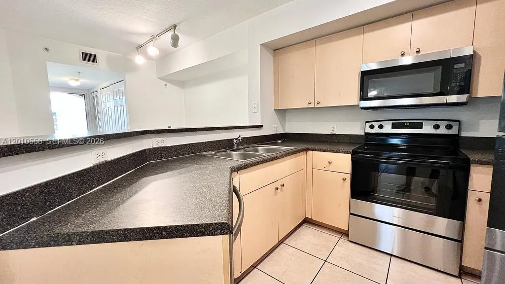 4241 San Marino Boulevard # 108, West Palm Beach FL 33409
