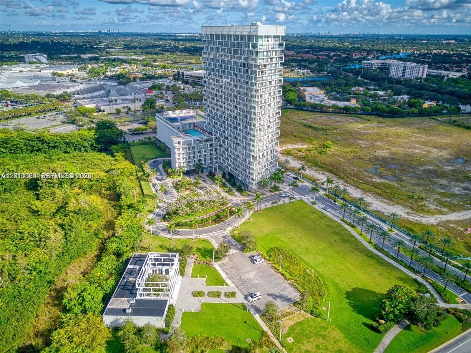 2000 Metropica Way # 2304, Sunrise FL 33323