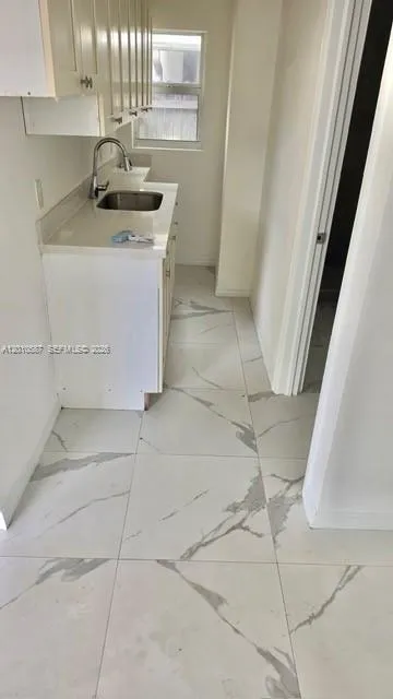 1718 SW 57th Ave # 1, West Park FL 33023