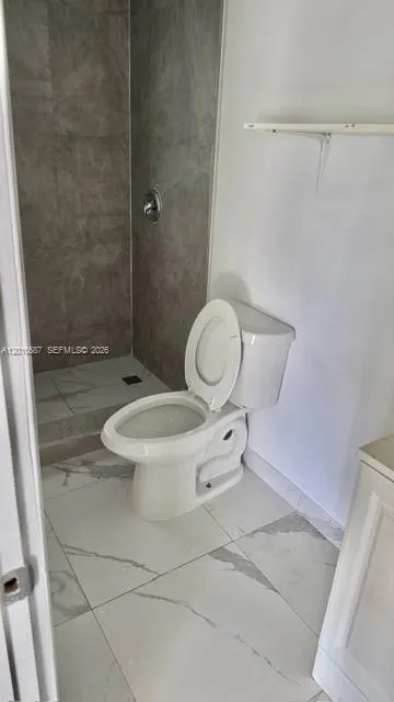 1718 SW 57th Ave # 1, West Park FL 33023