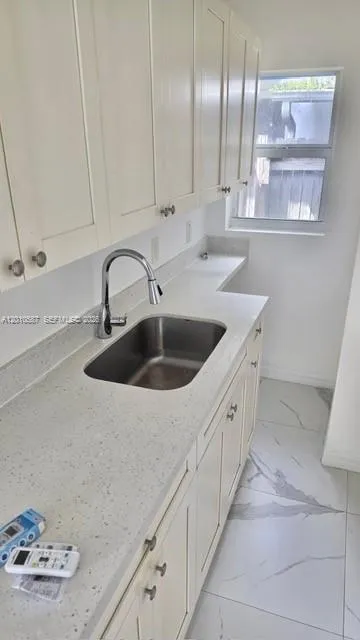 1718 SW 57th Ave # 1, West Park FL 33023