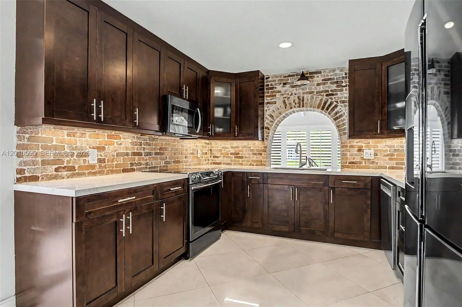 2081 Augusta, Weston FL 33326