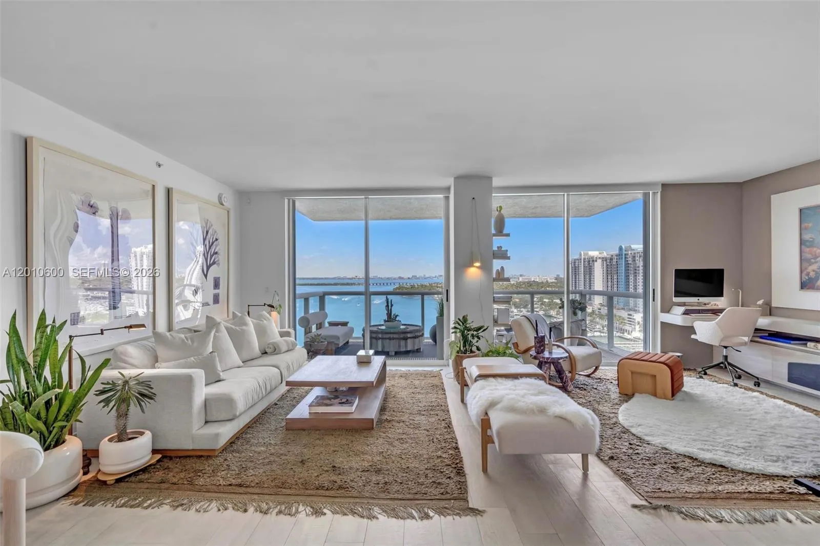 10 Venetian Way # 1803, Miami Beach FL 33139