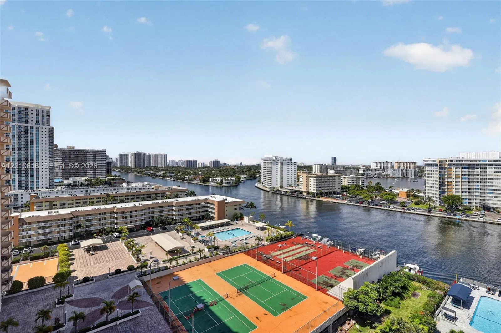 1849 S Ocean Dr # 1402, Hallandale Beach FL 33009