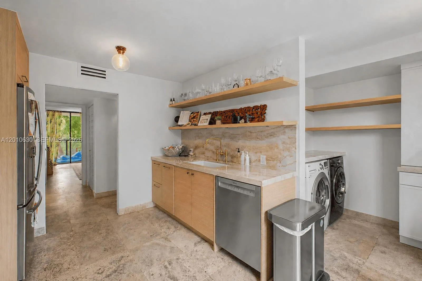 2575 S Bayshore Dr # 4A, Miami FL 33133