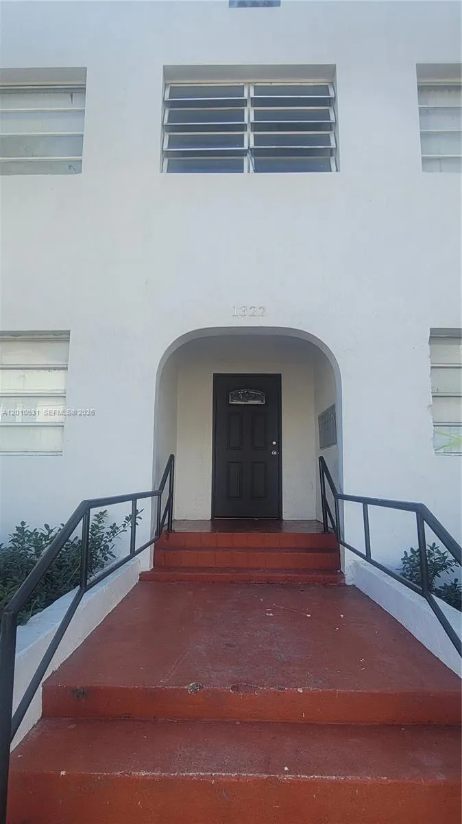1322 SW 7th St # 7, Miami FL 33135