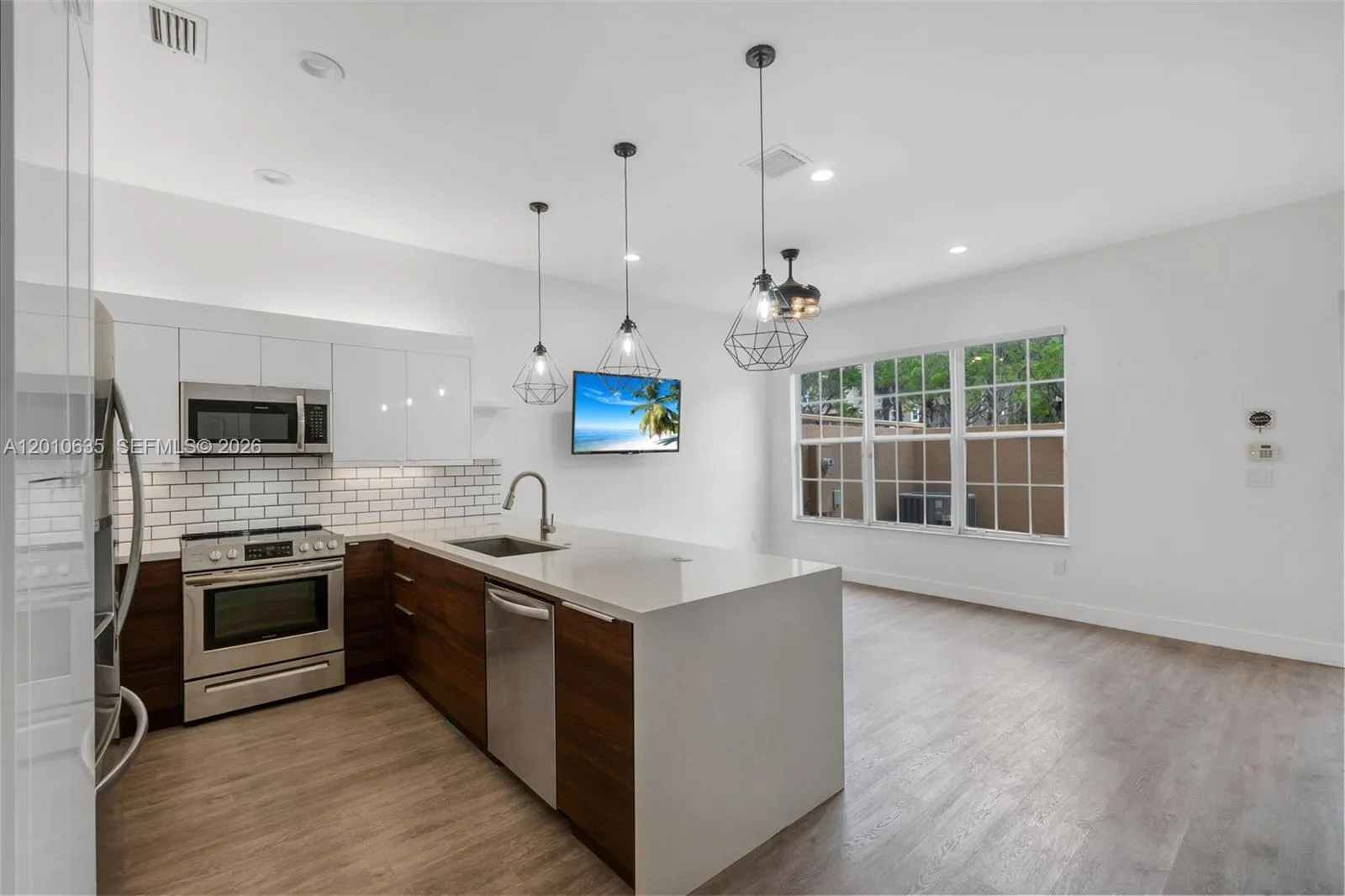 483 SW 147th Ter # 48, Pembroke Pines FL 33027