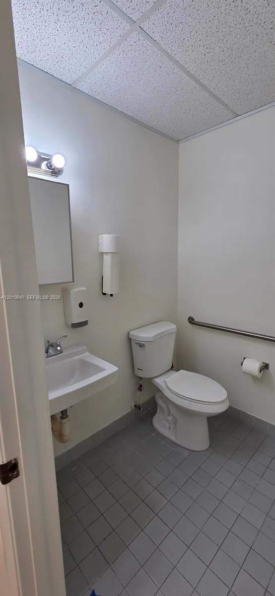 4503 NW 103rd Ave # 101, Sunrise FL 33351