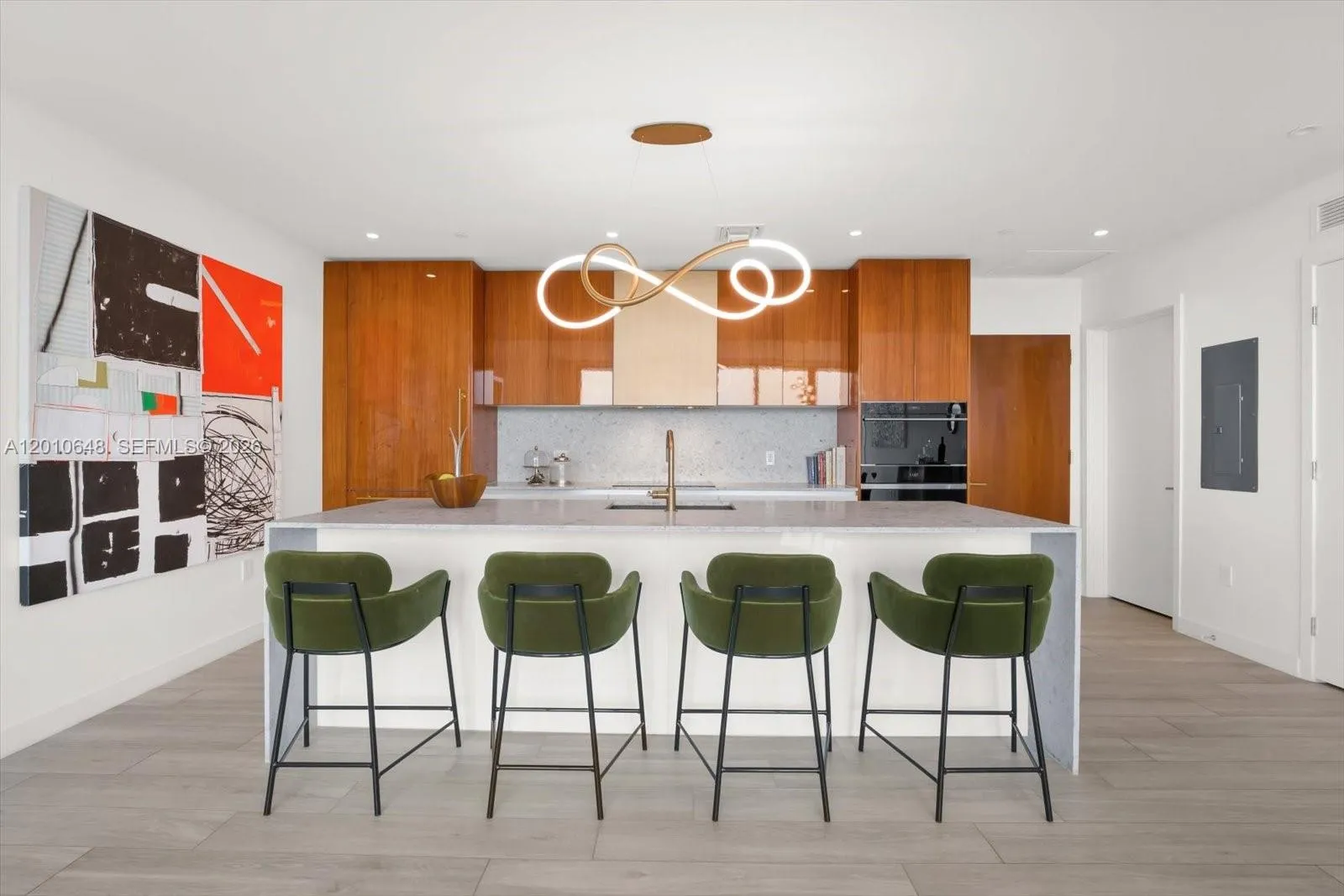 2678 Tigertail Ave # 1404, Miami FL 33133