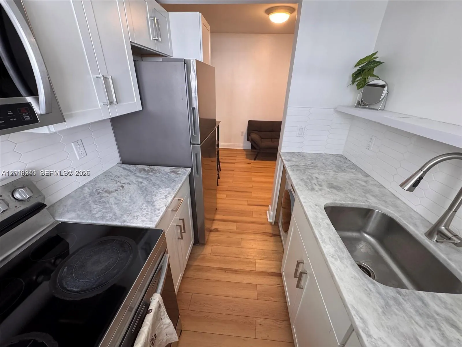 1526 Pennsylvania Ave # 17, Miami Beach FL 33139