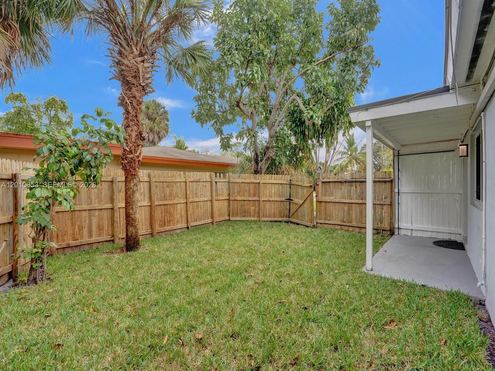 951 SW 30th St # 2, Fort Lauderdale FL 33315