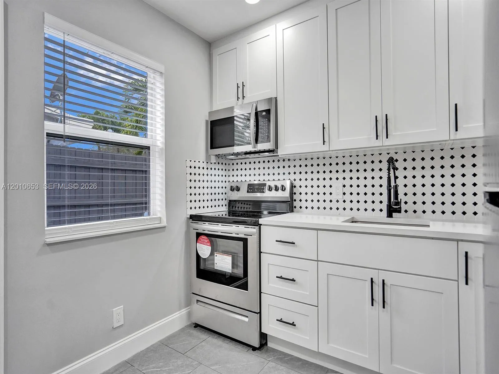 951 SW 30th St # 2, Fort Lauderdale FL 33315