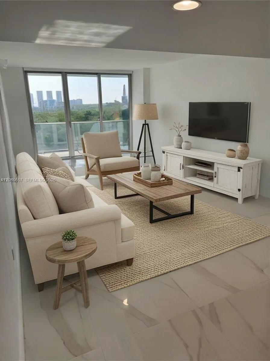16385 Biscayne Blvd # 717, North Miami Beach FL 33160