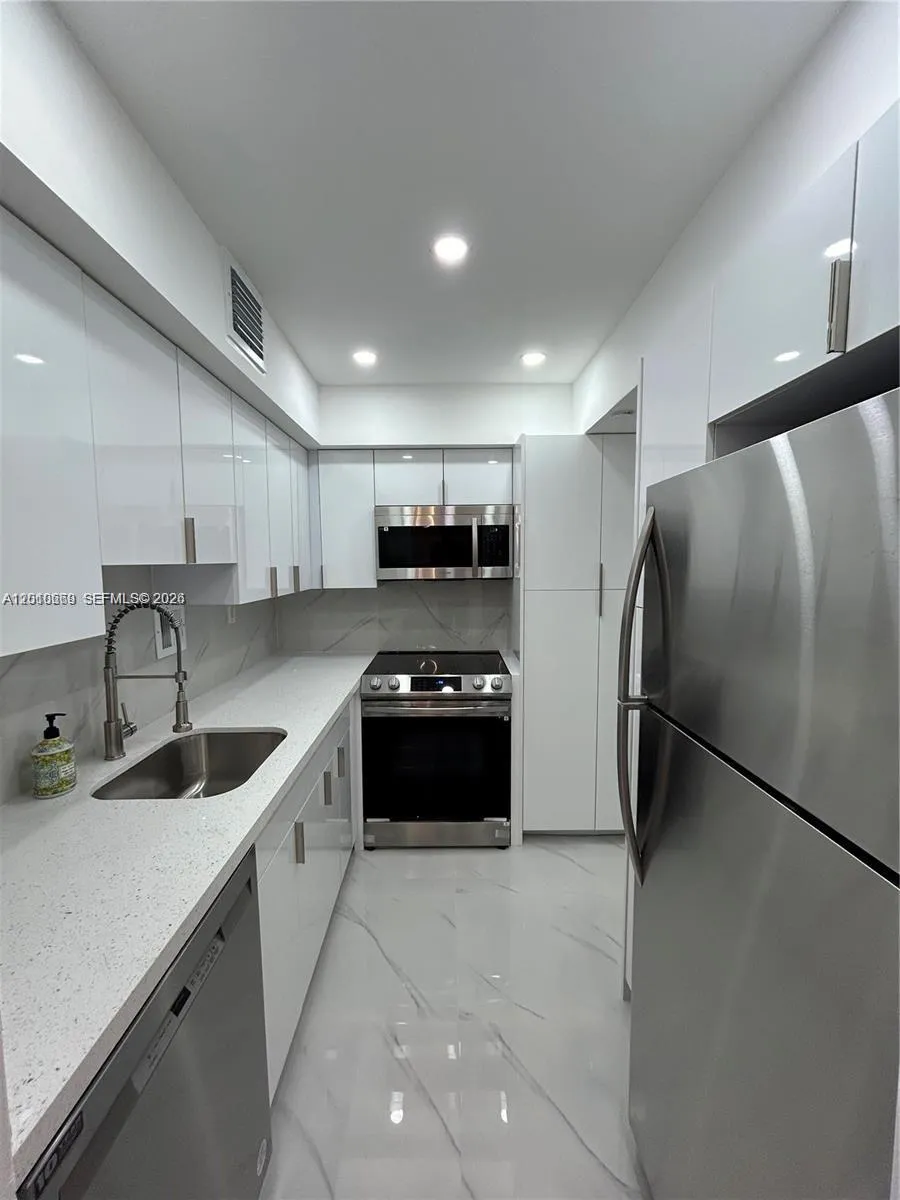 1200 West Ave, Miami Beach FL 33139