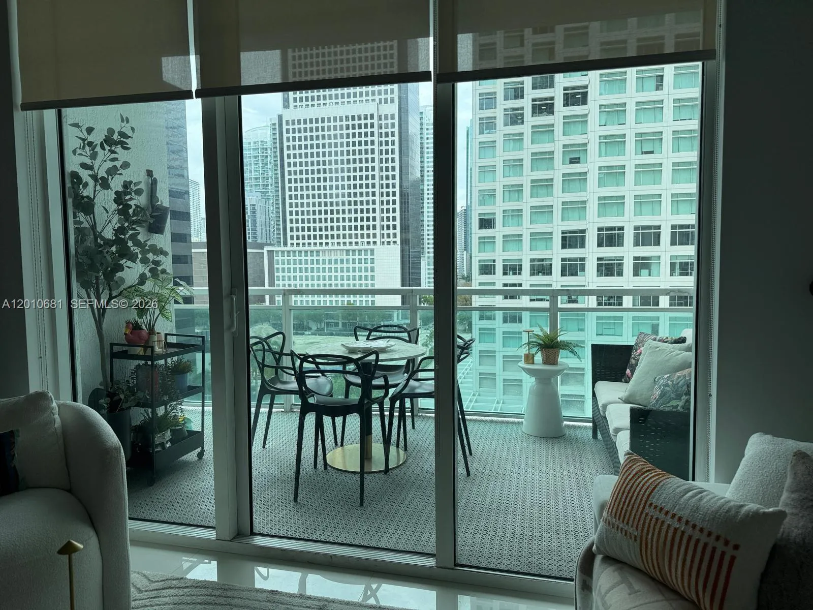 951 Brickell Ave # 1001, Miami FL 33131