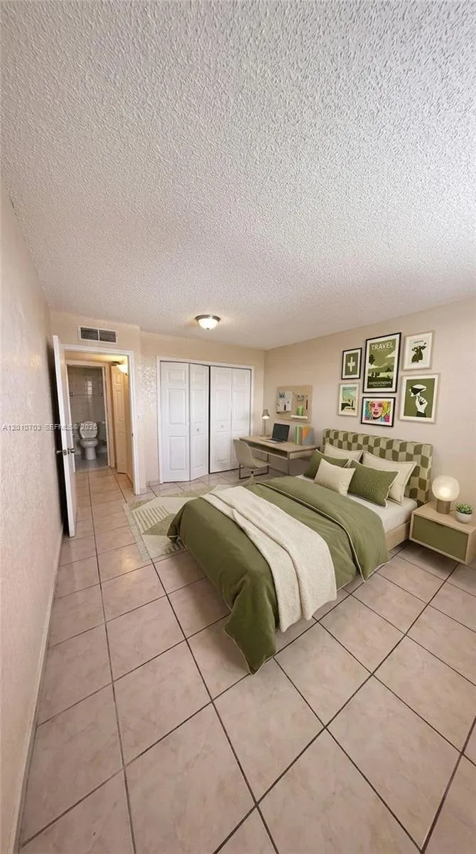 666 W 81st St # 316, Hialeah FL 33014