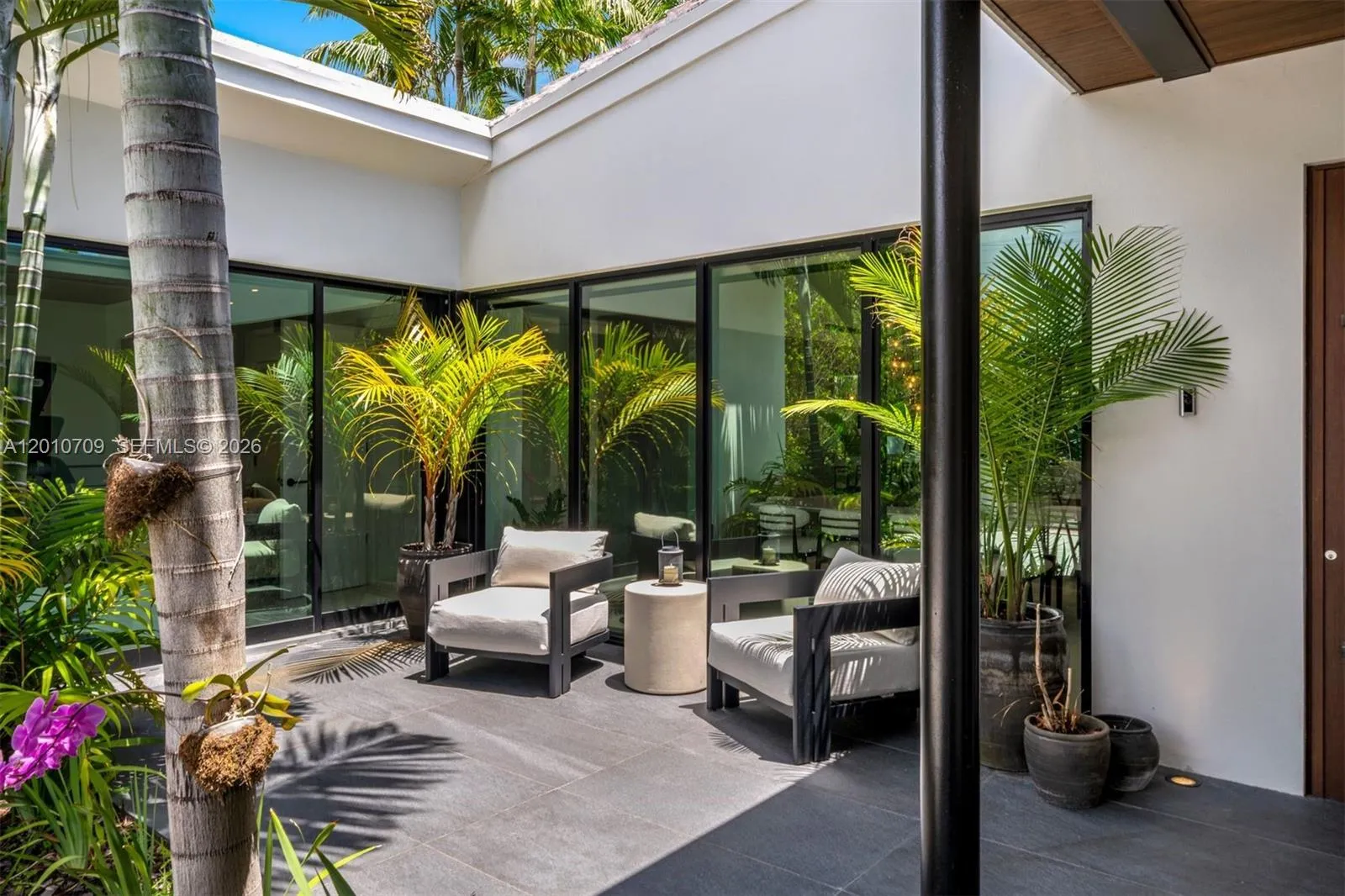 5225 La Gorce Dr, Miami Beach FL 33140