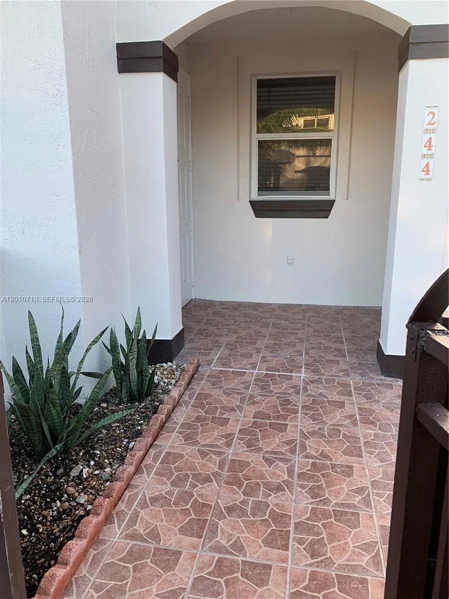 8625 SW 152nd Ave # 244, Miami FL 33193