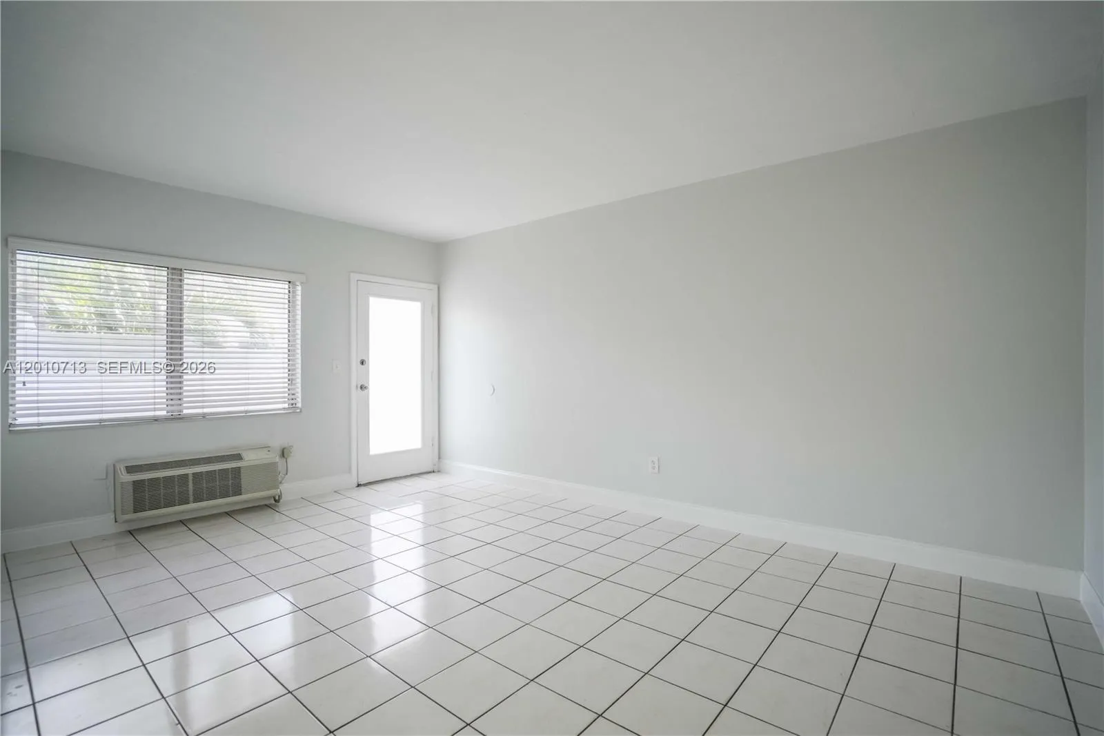 7640 Carlyle Ave # 8A, Miami Beach FL 33141